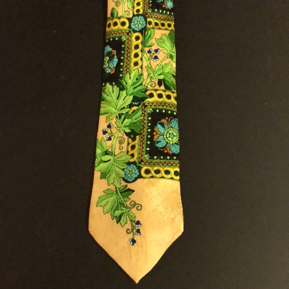 Rush Limbaugh No Boundaries Silk Tie 1996
